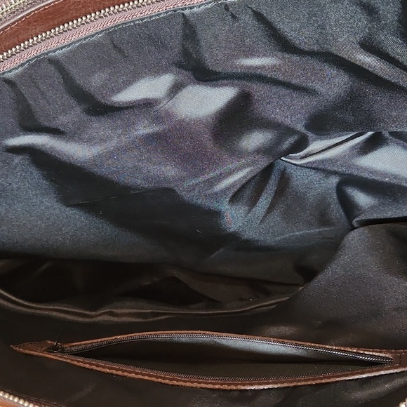 Snake Skin Laptop Cross Body - Picture 10 of 12